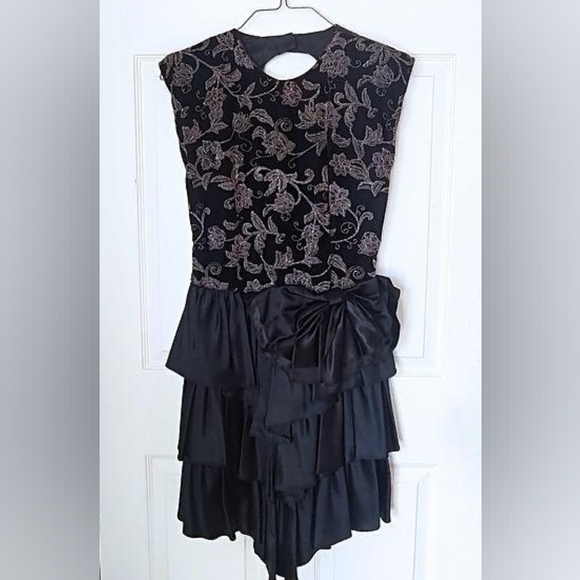 Vintage Dresses & Skirts - Vintage 1980s velvet satin cocktail dress LBD asymmetrical hem ruffle bow S